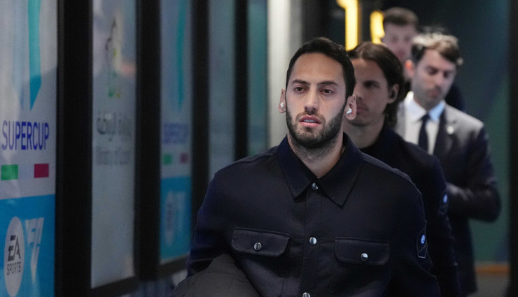 Inter Hakan Çalhanoğlu için Galatasaray'a büyük indirim yaptı!