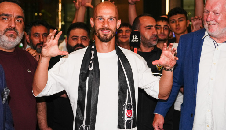 Beşiktaş'ın yeni transferi Vaclav Cerny İstanbul'da