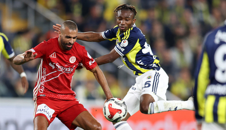 Antalyaspor karşısında hem penaltı aldırdı hem rekor kırdı!