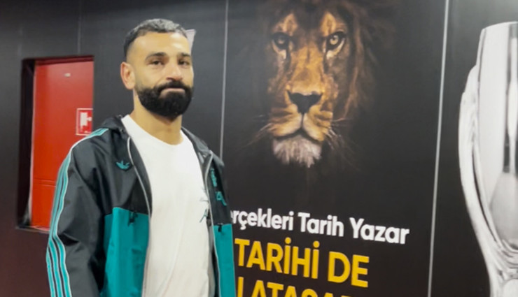 Salah ve Isak'ın üzüntüsü yüzlerine yansıdı