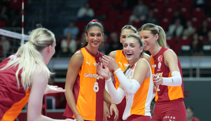 Galatasaray Daikin, konuk ettiği İlbank'ı 3-0 yendi