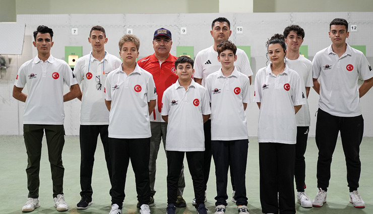 İzmirli rekortmen atıcılar, Yusuf Dikeç'in izinden gidiyor