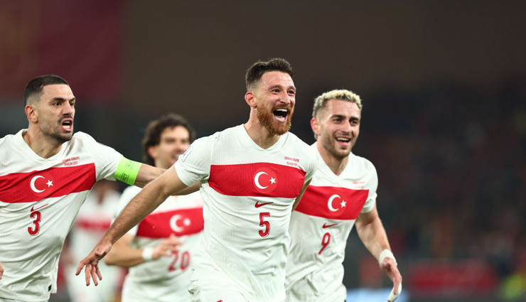İspanya'ya gol attı Süper Lig kapıları aralandı!