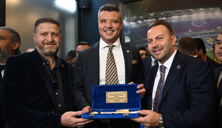 Sadettin Saran: Fenerbahçe'nin büyüklüğü sizin gibi dernekler sayesinde oluyor
