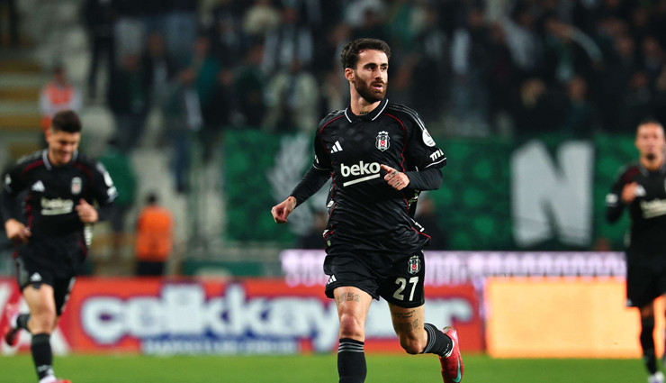Volkan Tümkor: Beşiktaş'ın şartlarının Rafa Silva'ya kabul ettirilmesi gerekiyor