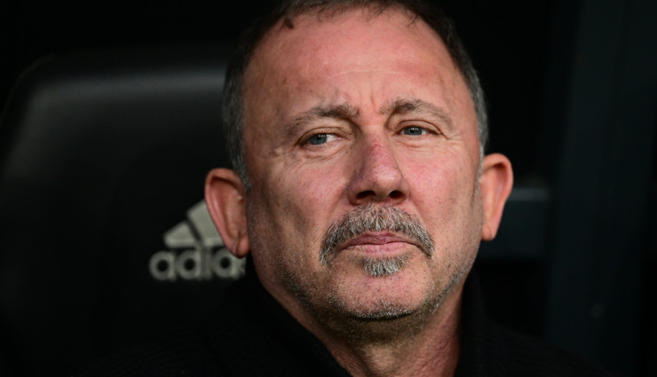 Fernando Santos'un bile gerisinde kaldı sadece iki teknik direktörü geride bıraktı