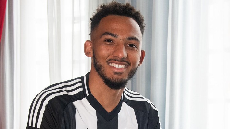 NEWCASTLE TEKLİFİ REDDETTİ