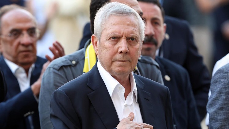 "AZİZ YILDIRIM KİMSEYE KONUŞMASINI TAVSİYE ETMEZ"