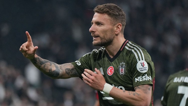 "IMMOBILE İLE GÖRÜŞTÜM! SANTRFOR TRANSFERİ YAPACAĞIZ"