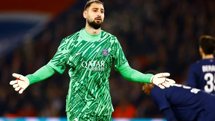 Donnarumma için fırsat kolluyor!
