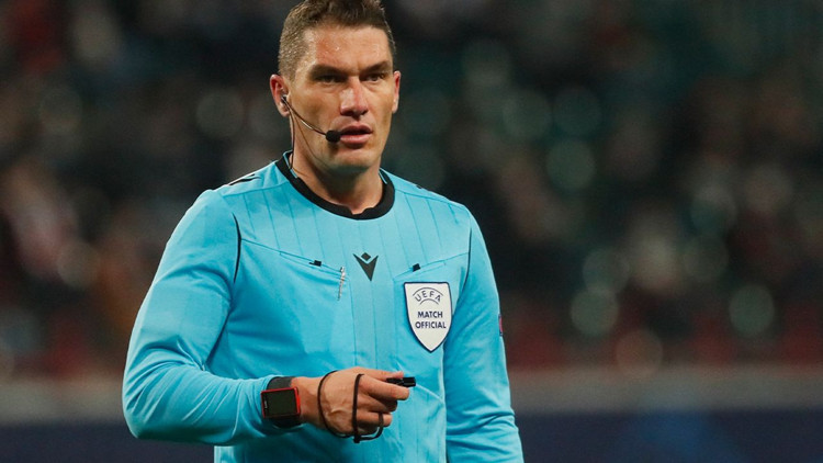 Istvan Kovacs düdük çalacak