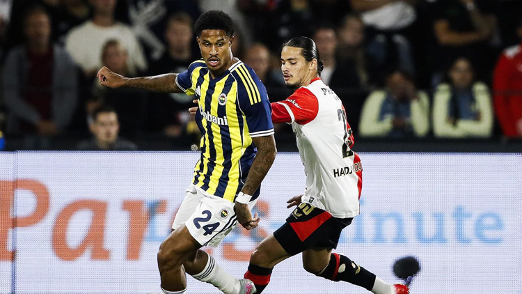 Feyenoord ile 6. kez