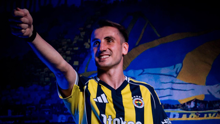 KEREM AKTÜRKOĞLU FENERBAHÇE'DE