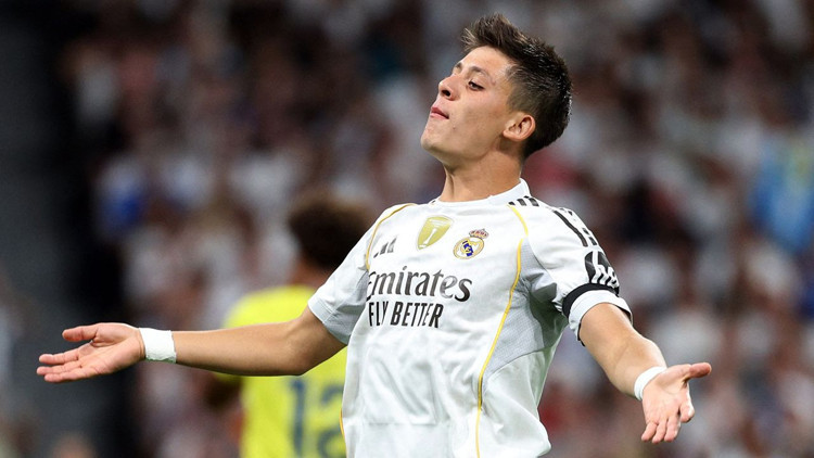 "REAL MADRID'DE OYNAYABİLECEK NİTELİKLERE SAHİP OLDUĞUMU ANLADIM"