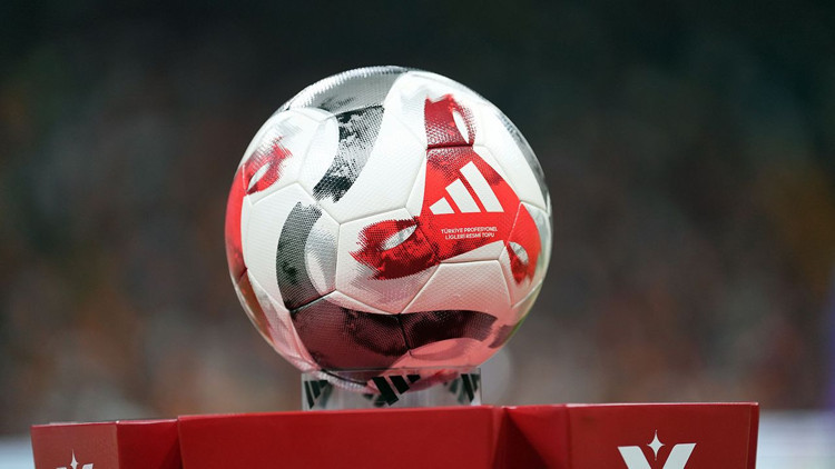 Ali Yılmaz düdük çalacak