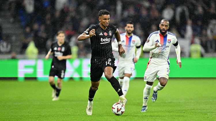 Uduokhai ve Emirhan ceza sınırında