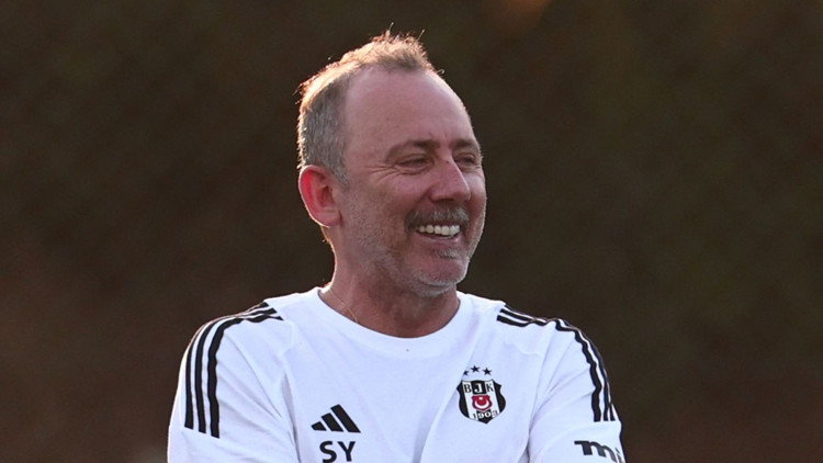 "ADAM BİZİMLE KONUŞMUYOR"