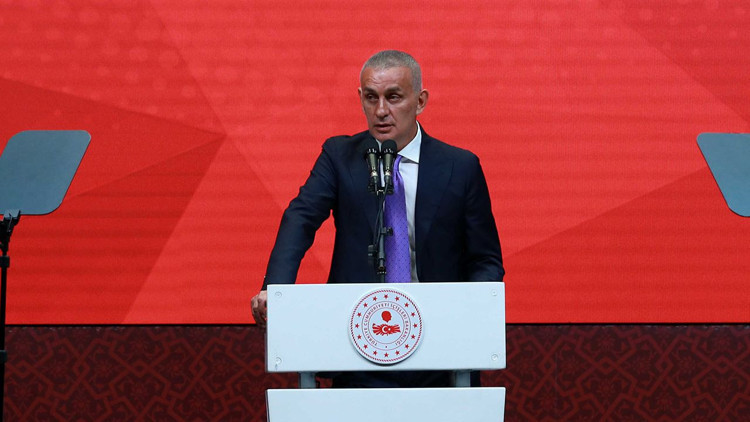 ANTRENÖRLER ARASINDA SÜPER LİG'DEN TEKNİK DİREKTÖR VAR MI?