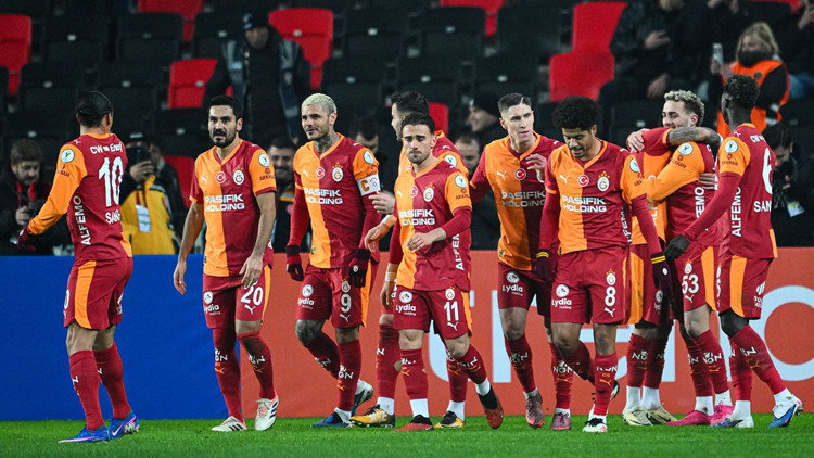 GALATASARAY, TRABZONSPOR'U YENEREK GELDİ