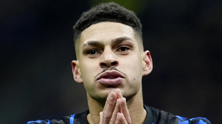 Luis Henrique zora girdi!