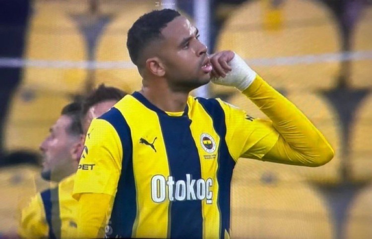 En-Nesyri'den taraftara cevap