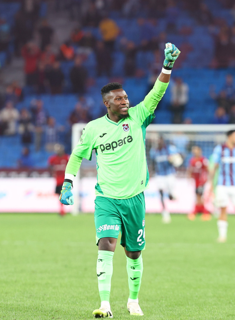 Onana Onuachu'ya asist yaptı İngiliz basını yıkıldı: Manchester United'dan ayrılan gelişiyor - Resim : 1