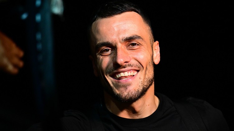 Filip Kostic'in Fenerbahçe'ye transferinde Mourinho etkisi! Görüşme sonrası menajerine talimat verdi - Resim : 2