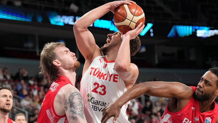 12 Dev Adam, Letonya'da tarih yazmak için parkede! EuroBasket 2025'in finalinde rakibimiz Almanya - Resim : 1