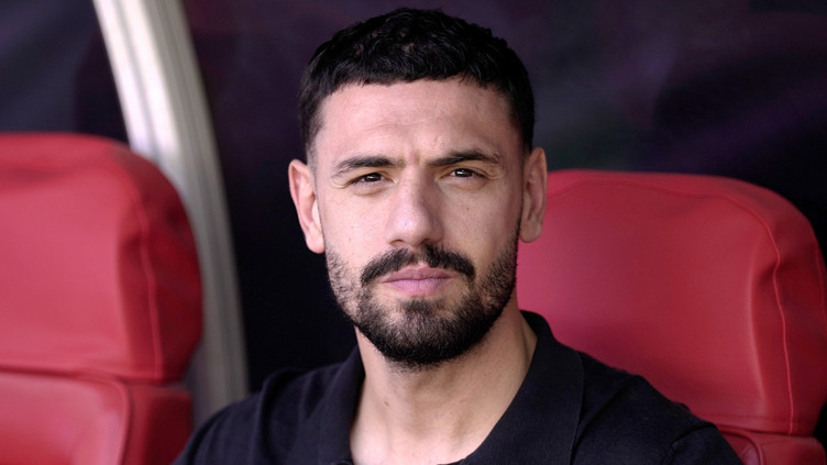 Merih Demiral: "Guardiola'dan söz aldım! Bir daha arayacak" - Resim : 13