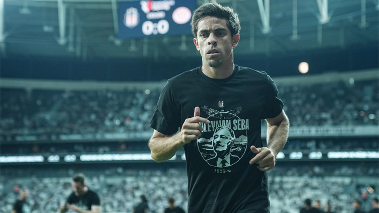 Sergen Yalçın 11 tahtasına ilk olarak Gabriel Paulista'yı yazıyor! - Resim : 1