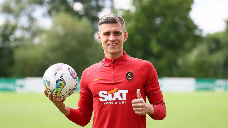 Eren'in yokluğunda kadroya giriyor! Neredeyse 1 yıl sonra ilk 11 - Resim : 2