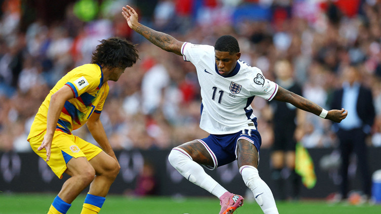Okan Buruk'un yeni sezonda oyun kurgusu! Sağda Leroy Sane solda Marcus Rashford - Resim : 2