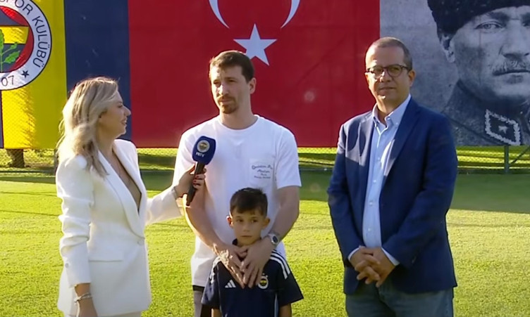 Selçuk Şahin ve Erol Bulut Fenerbahçe'nin açılış töreninde - Resim : 1
