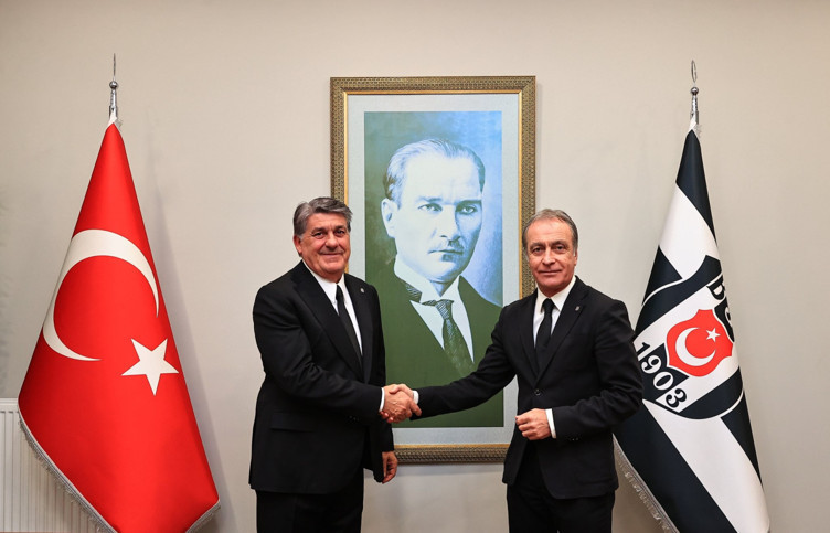 Önder Özen 13 yıl aradan sonra Beşiktaş'a resmen döndü! - Resim : 1