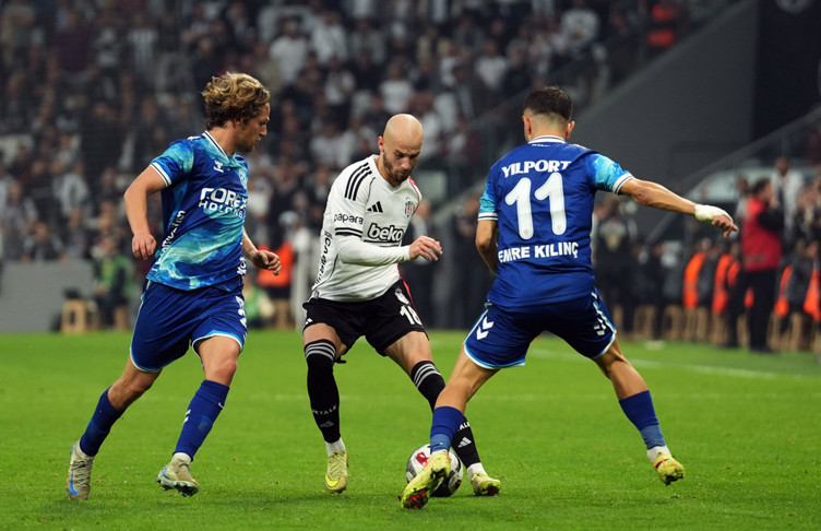 Sergen Yalçın krizi bir türlü çözemedi: Önce öne geçiyoruz sonra kendi ellerimizle maçı veriyoruz - Resim : 2