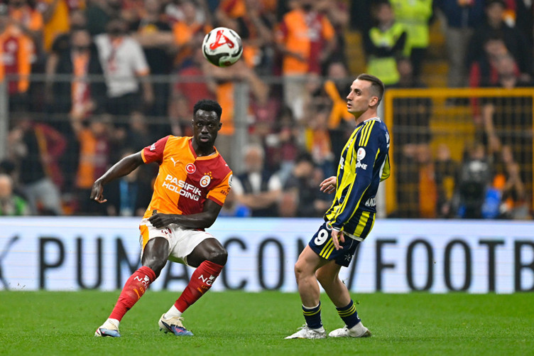 16+2 milyon euroluk teklif almıştı! Davinson Sanchez "Galatasaray'dan ayrılmam" dedi - Resim : 3