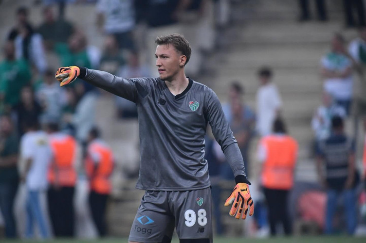 Galatasaray'dan yeni Uğucan Çakır transferi! Bursaspor'a Kerem Matışlı için teklif - Resim : 2