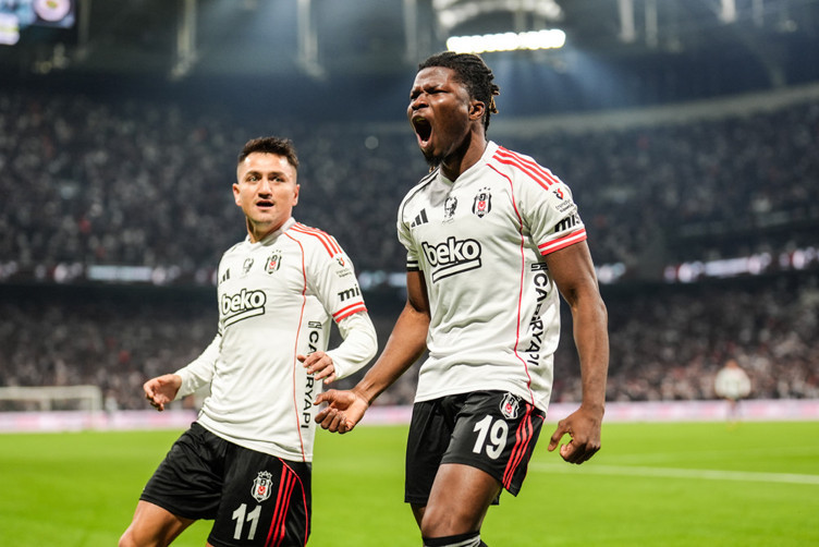 Beşiktaş'ta El Bilal Toure'ye alkış Ndidi'ye büyük tepki - Resim : 1