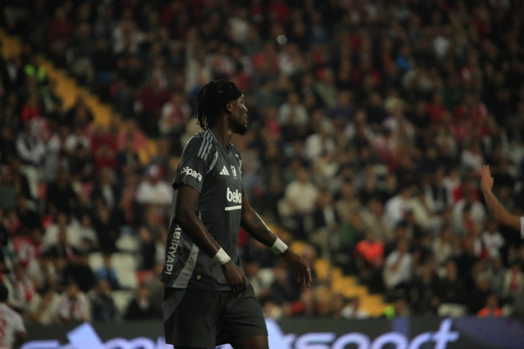 Beşiktaş Süper Lig'de 11 maçın 10'unu İstanbul'da oynayacak! - Resim : 1