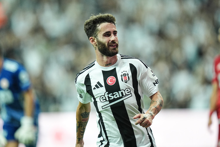 Benfica taraftarlarından Beşiktaş'a destek: Rafa Silva kendisini Cristiano Ronaldo zannediyor - Resim : 2