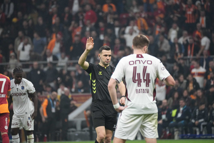 Nottingham Forest, Crystal Palace, Lazio, Bologna ve Benfica Batagov'un peşinde - Resim : 2