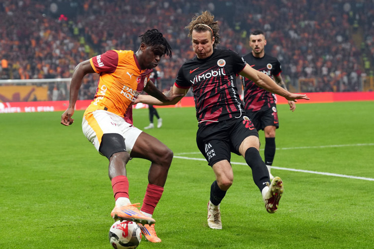 Singo 1 ayda iki defa sakatlandı Dursun Özbek'in 60 milyon euroluk transfer hayalleri yıkıldı - Resim : 2