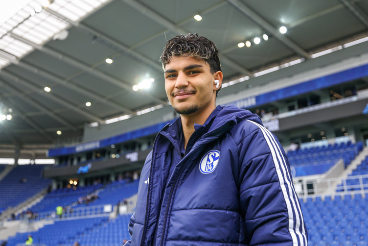 Okan Buruk'tan Taylan Bulut transferinin aynısı! Geleceğin stoperi Mertcan Ayhan hamlesi - Resim : 2