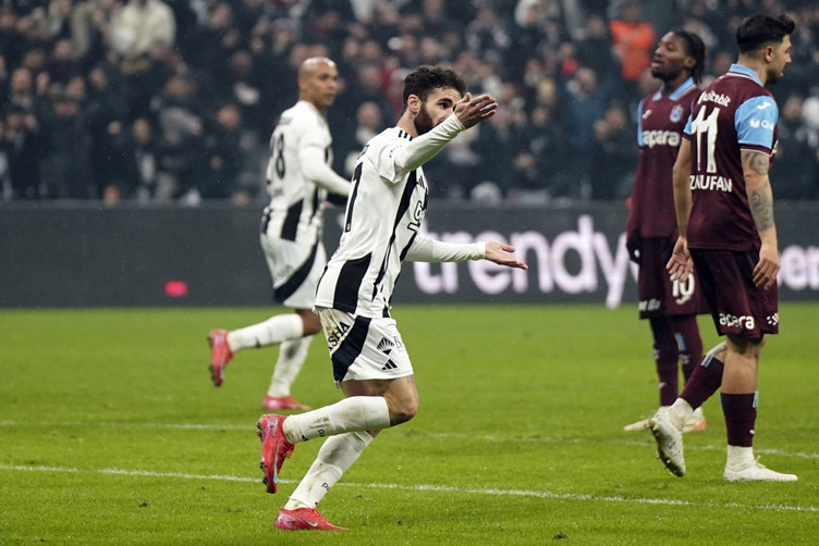 Serdal Adalı, Sergen Yalçın derken Rafa Silva krizine Portekiz basını da girdi - Resim : 2