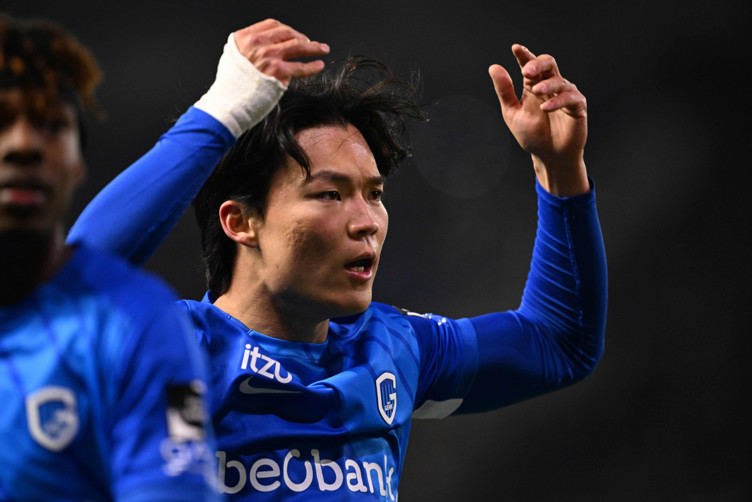 Beşiktaş'ın yeni golcüsü Hyeon-gyu Oh İstanbul'a geliyor - Resim : 1