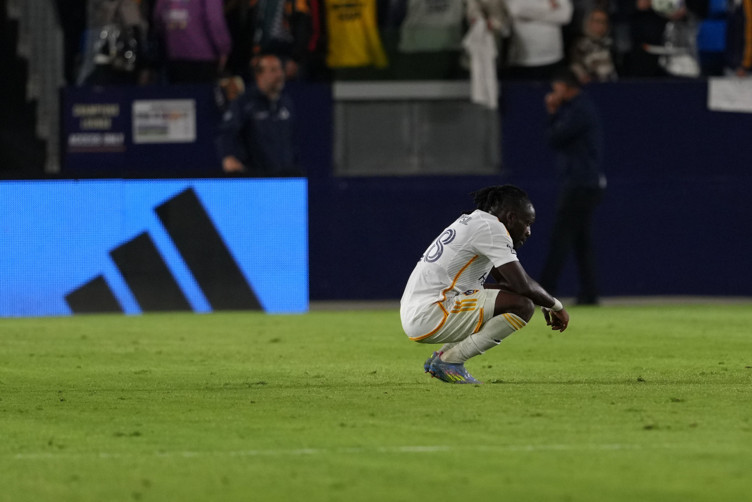 Fatih Tekke, Hikmet Karaman'ın kanat forvetini 5 yıl sonra Trabzonspor'a getiriyor! - Resim : 2