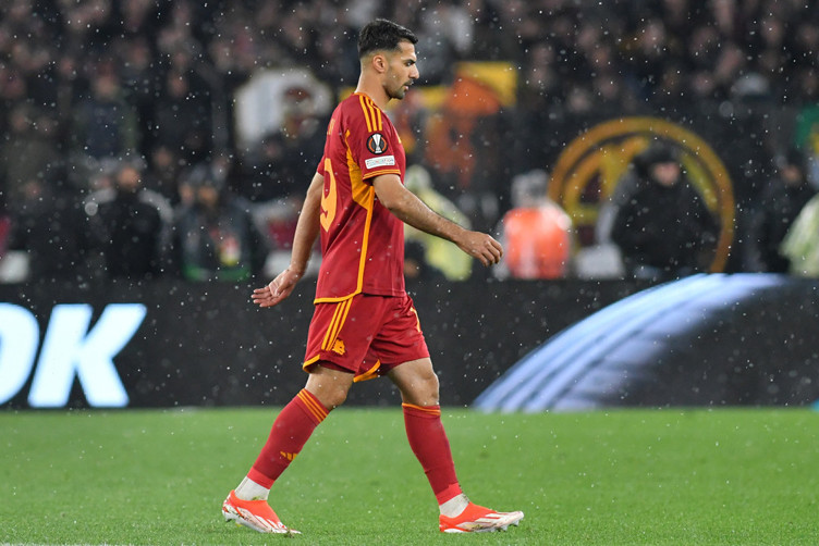 Galatasaray Ümit Akdağ ve Zeki Çelik'le görüşmelere başladı - Resim : 3