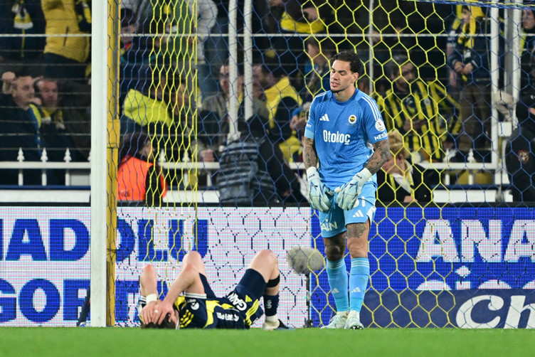 Ederson mu, Tarık Çetin mi? Domenico Tedesco kararını verdi - Resim : 2