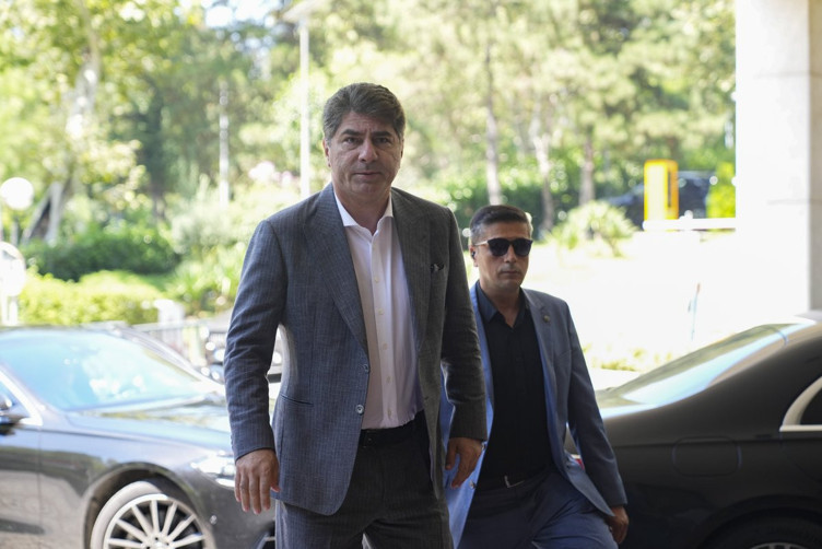 Borç: 12 milyar 823 milyon TL Toplam oyuncu sayısı: 36! Barış Göktürk, Mehmet Ali Aydınlar ve Hakan Safi'yi bekleyen o karanlık tablo - Resim : 4