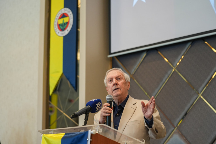 "Ben de devreye girdim" Aziz Yıldırım'dan iki santrfor müjdesi - Resim : 2